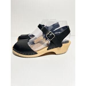 Mia EUC Black Leather Anja Peep Toe Swedish Clog Sandal 2" Wood Heel 37 EU 7 US